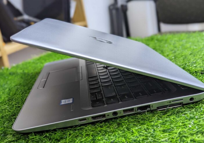 HP elitebook 840G3 corei5