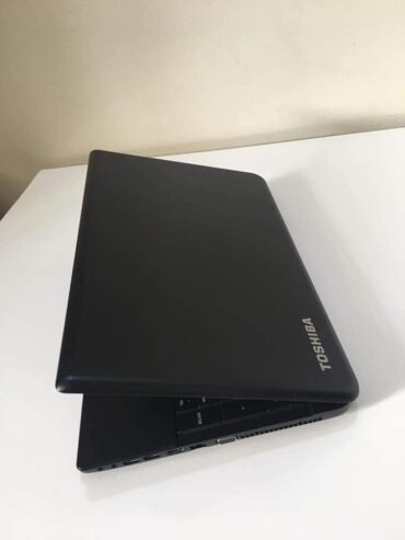 TOSHIBA Satellite C50 Core i5