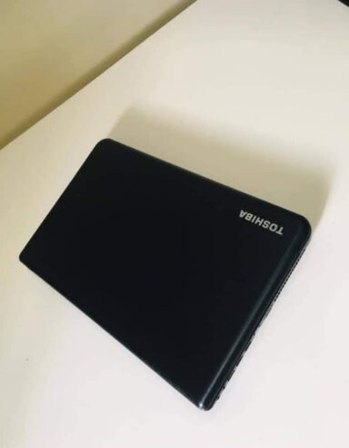 TOSHIBA Satellite C50 Core i5