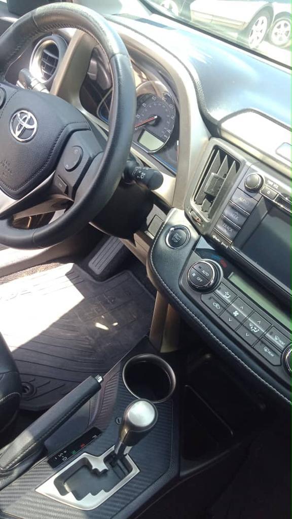 Toyota RAV4 2014