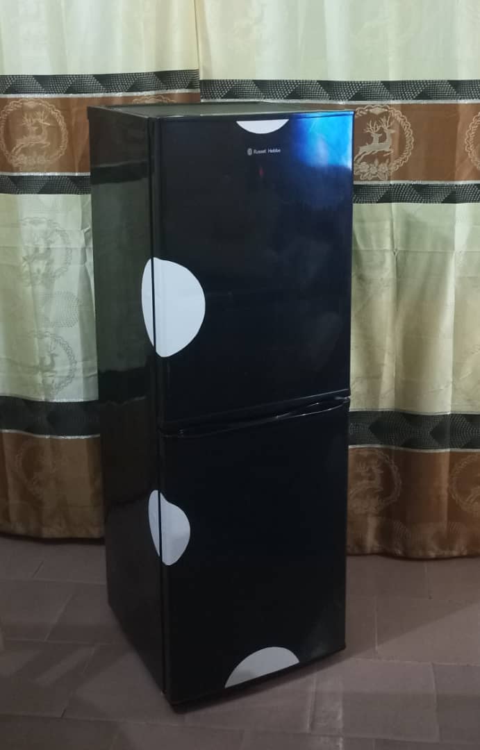 Frigo double battant marque Russel 156L