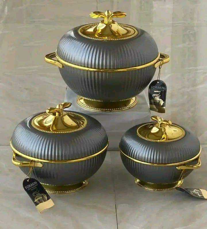 Joli et chic glacière de table de très bonne qualité