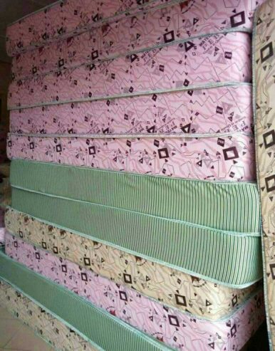 Nous mettons en vente des Matelas PEB