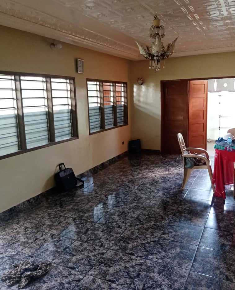 Disponible une maison villa personnelle a Cotonou gbèdjromede