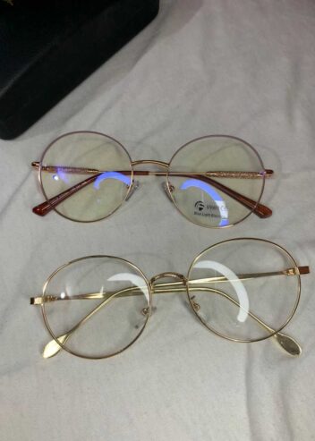 Lunettes anti reflet photochromiques et photochimique