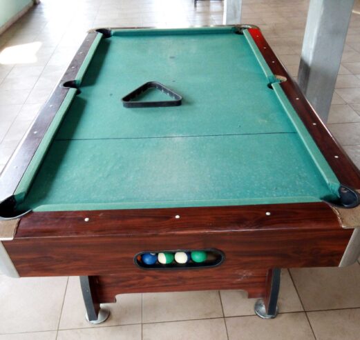 TABLE DE BILLARD VENU