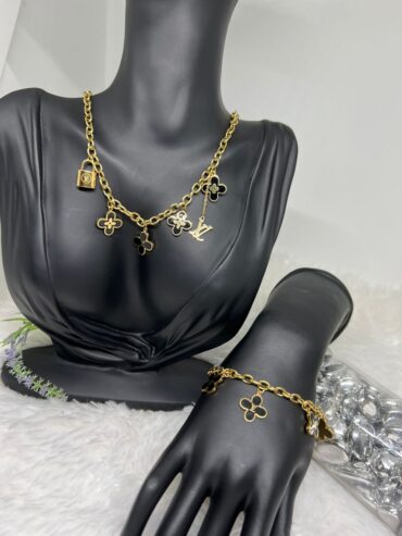 Collier