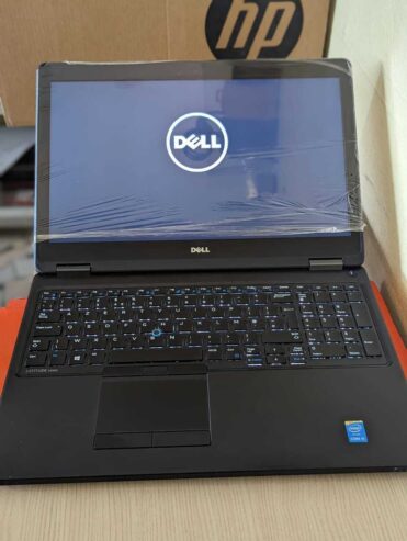 DELL LATITUDE E5550