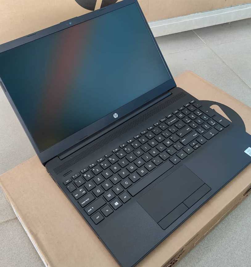 HP 250 G8