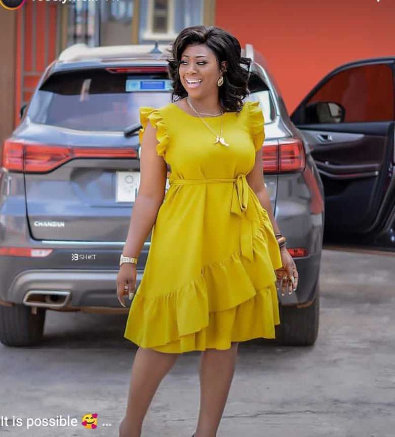 Des jolies robes disponible