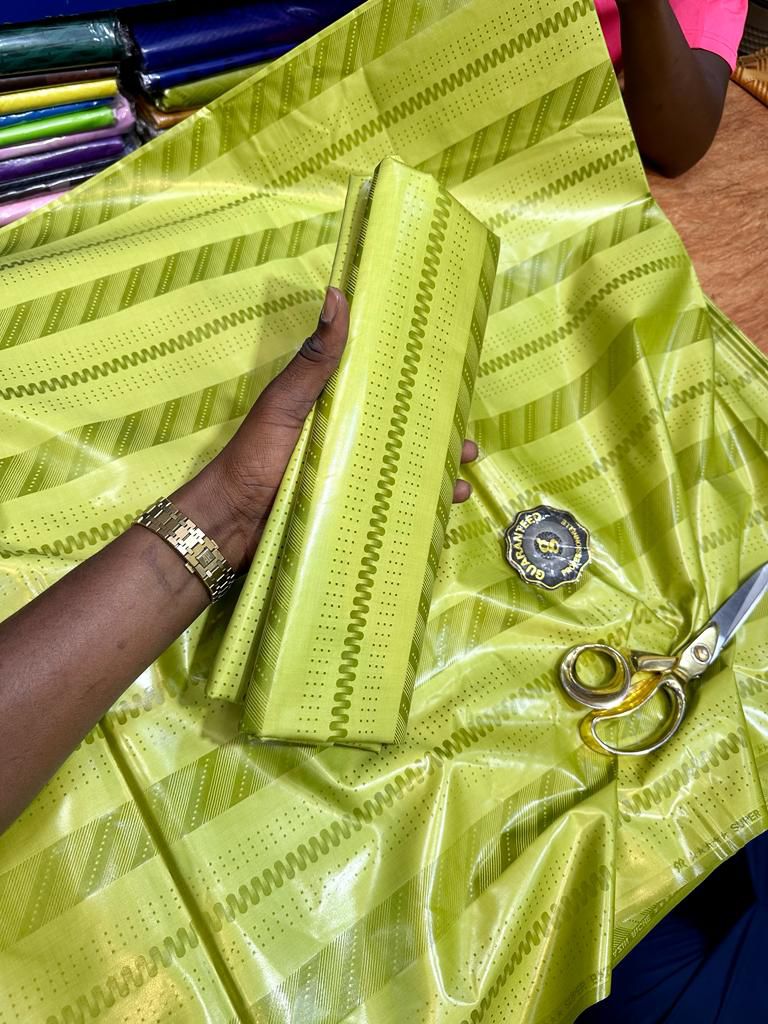 Bazins de luxe de qualité