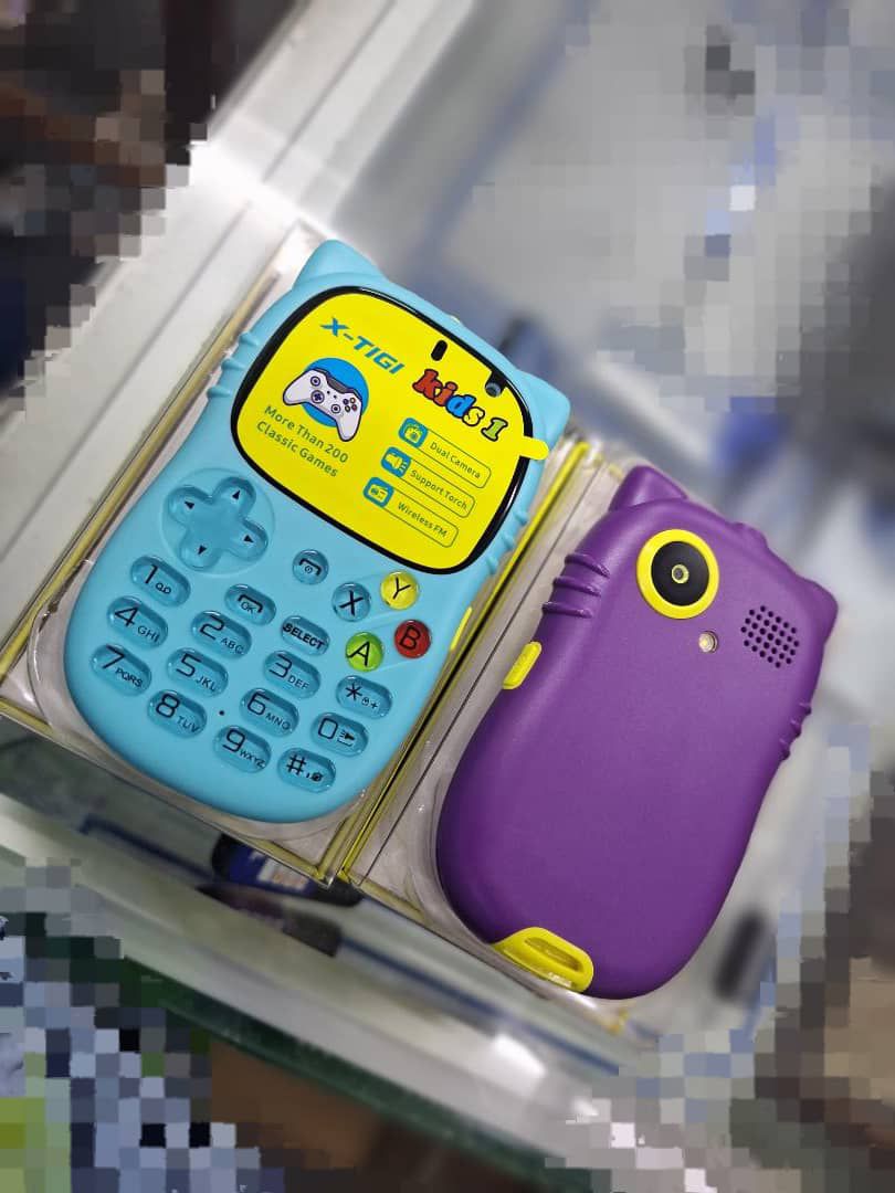 Téléphone portable enfants et Game