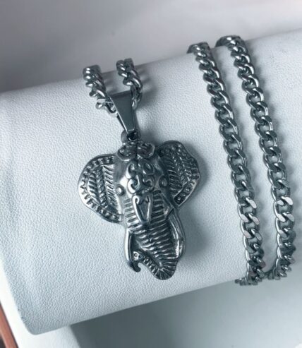 Collier
