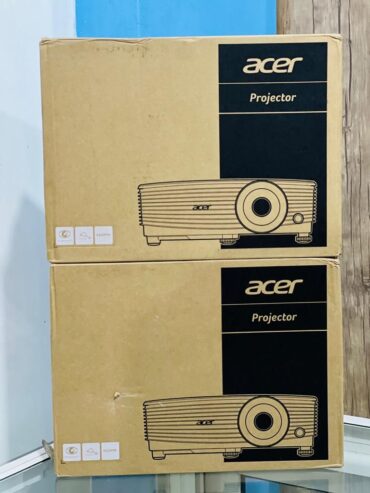 Projecteur ACER et OPTOMA