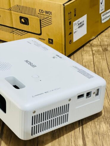 Projecteur ACER et OPTOMA