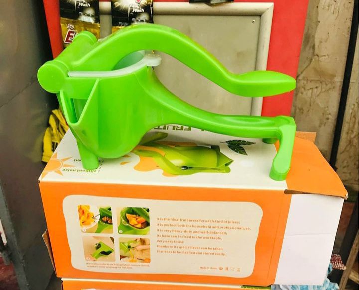 Presse jus manuelle en plastique