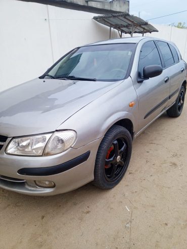 Nissan Almera 2003