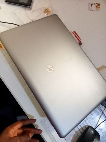 HP laptop