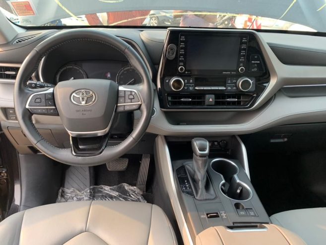 Toyota Highlander 2020