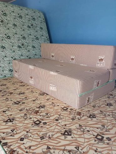 VENTE DES MATELAS PEB