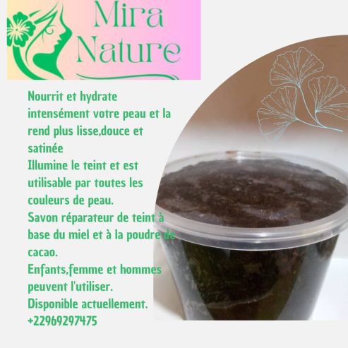 Nourrit et hydrate intensément votre peau et la re