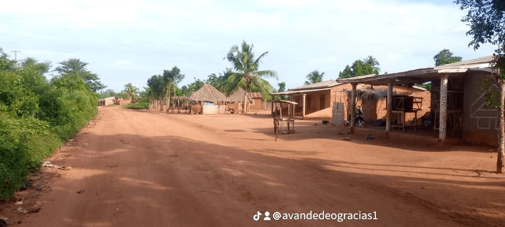 vente de 13 parcelles de 400m² TF Tori Bossito