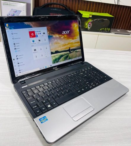 ACER TravelMate core i5