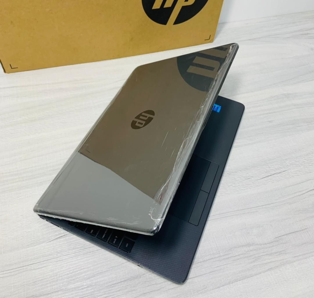 HP 250 G8 CORE i5 Ram 08Go SSD 512Go 11em Gen Clav