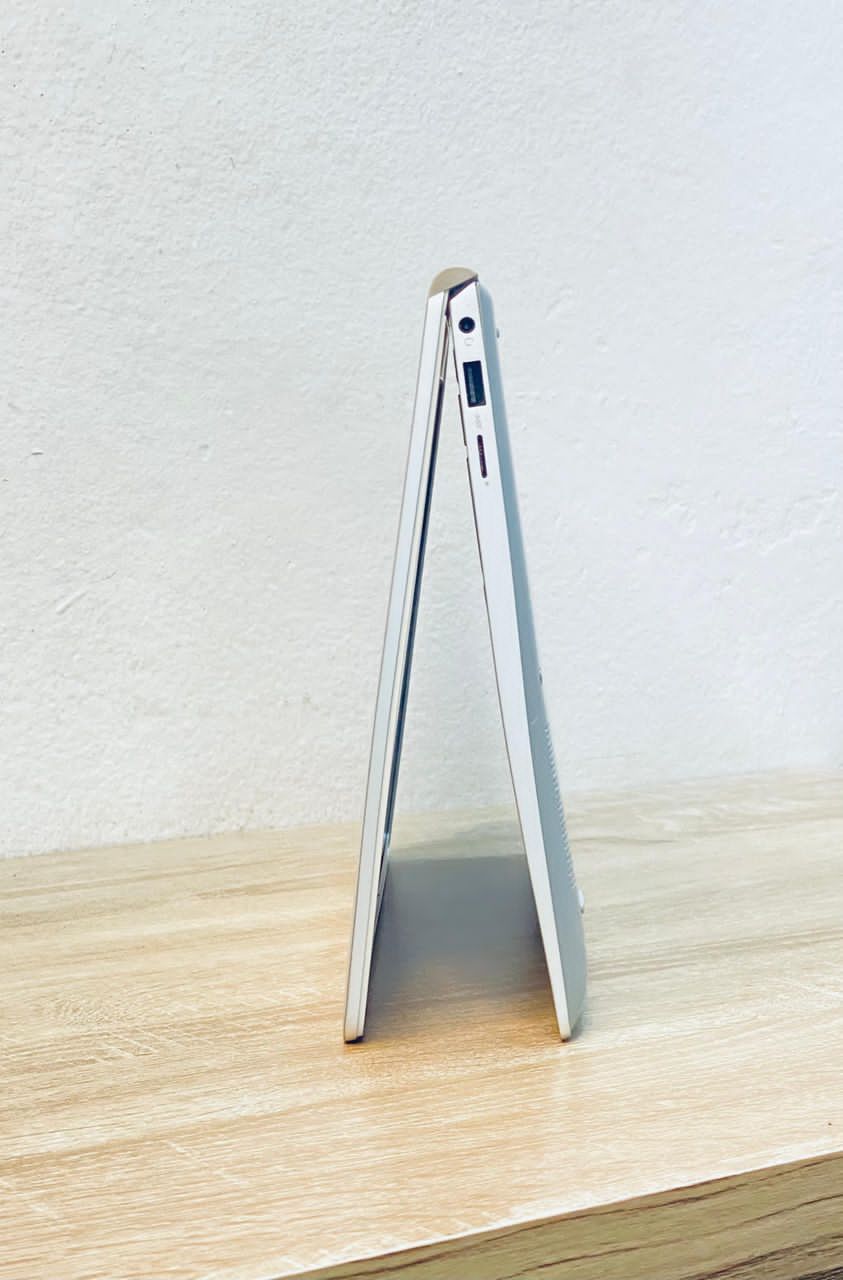 DELL INSPIRON 5402 Core i7 Ram 16Go SSD 512Go Écra